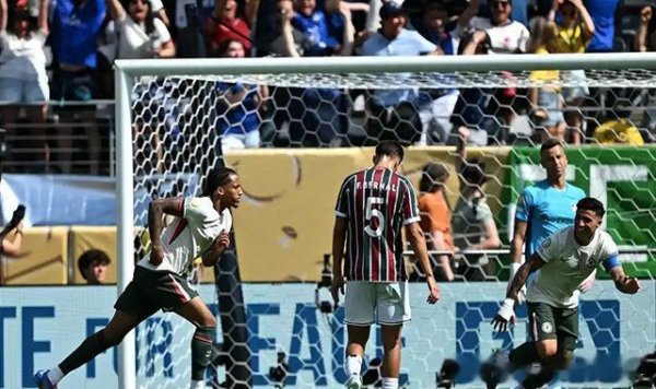 63,7 triệu cầu thủ mới ghi được hai lần! Chelsea loại bỏ fruminense 2-0