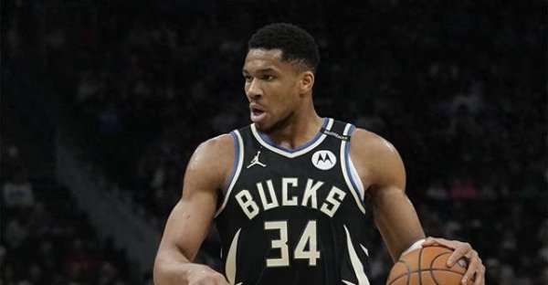 Antetokounmpo: Nhiều người cố gắng thuyết phục tôi chơi ở New York Knicks