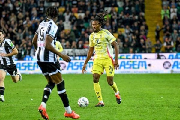 Phương tiện truyền thông Ý: Paris có thể cho phép Muani và K-Turam hoán đổi, nhưng Juventus không có